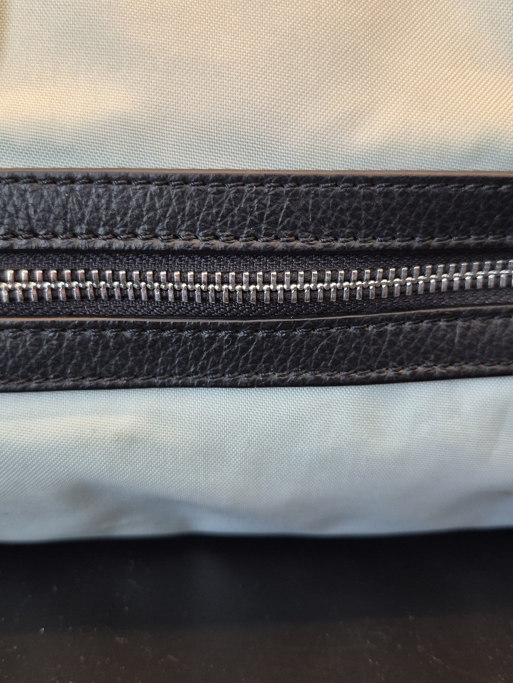 Galliano LOGO Vintage Bowling Bag.  Tan & Black Twist Lock Leather Bag, - Picture 9 of 16